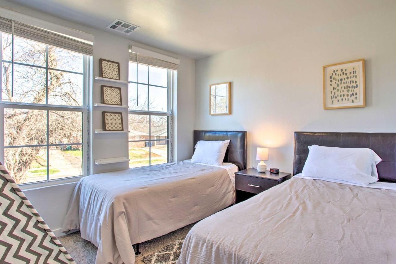Stylish Okc Farmhouse With Garden - Close To Ou Oklahoma City Eksteriør billede