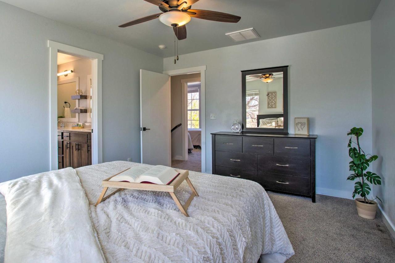 Stylish Okc Farmhouse With Garden - Close To Ou Oklahoma City Eksteriør billede